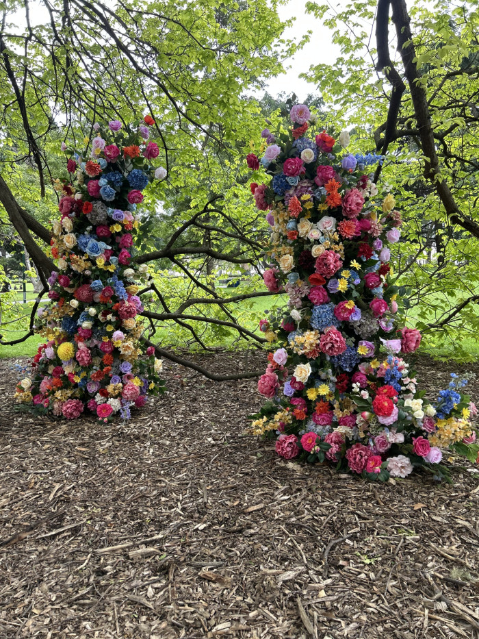 Deconstructed Floral Arches - Spring Photo - 3