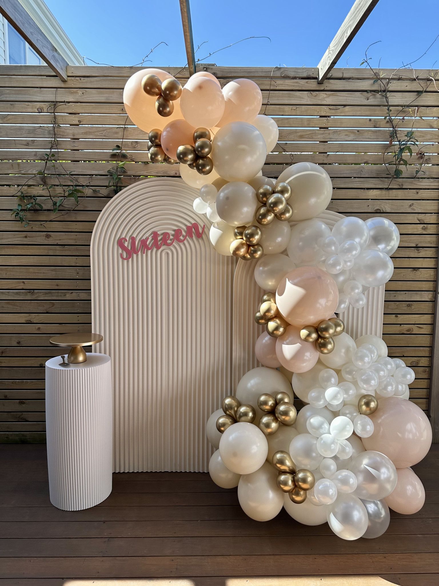 Balloon Garland, Ripple Arch Backdrop, Ripple Plinth, 16th Birthday Backdrop