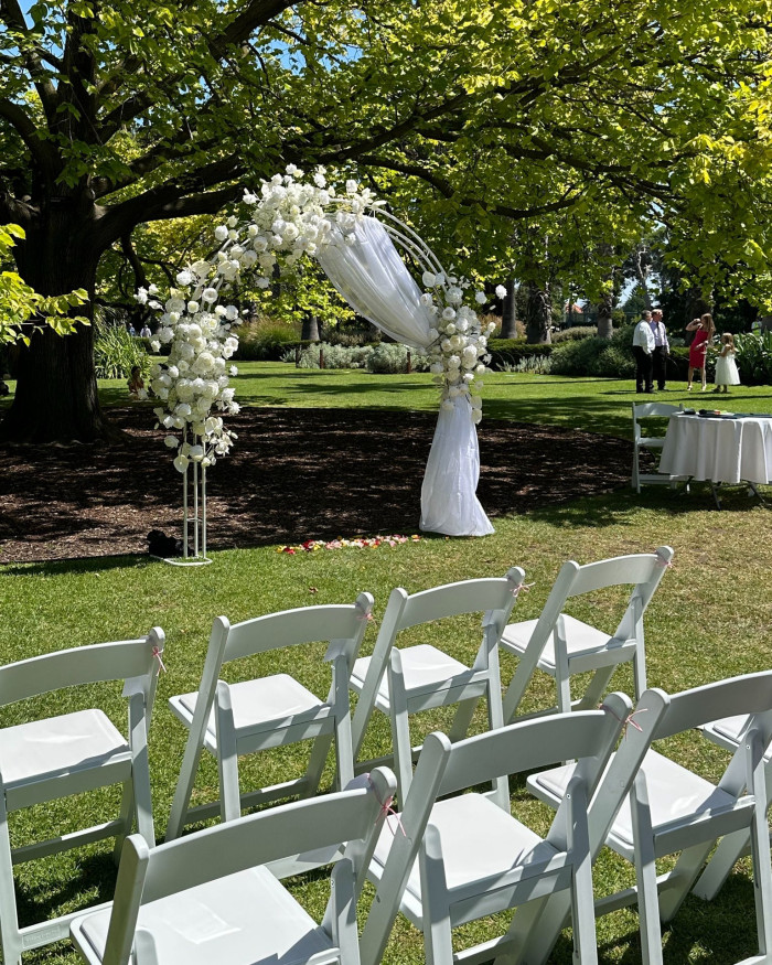 White Open Metal Arch Photo - 1